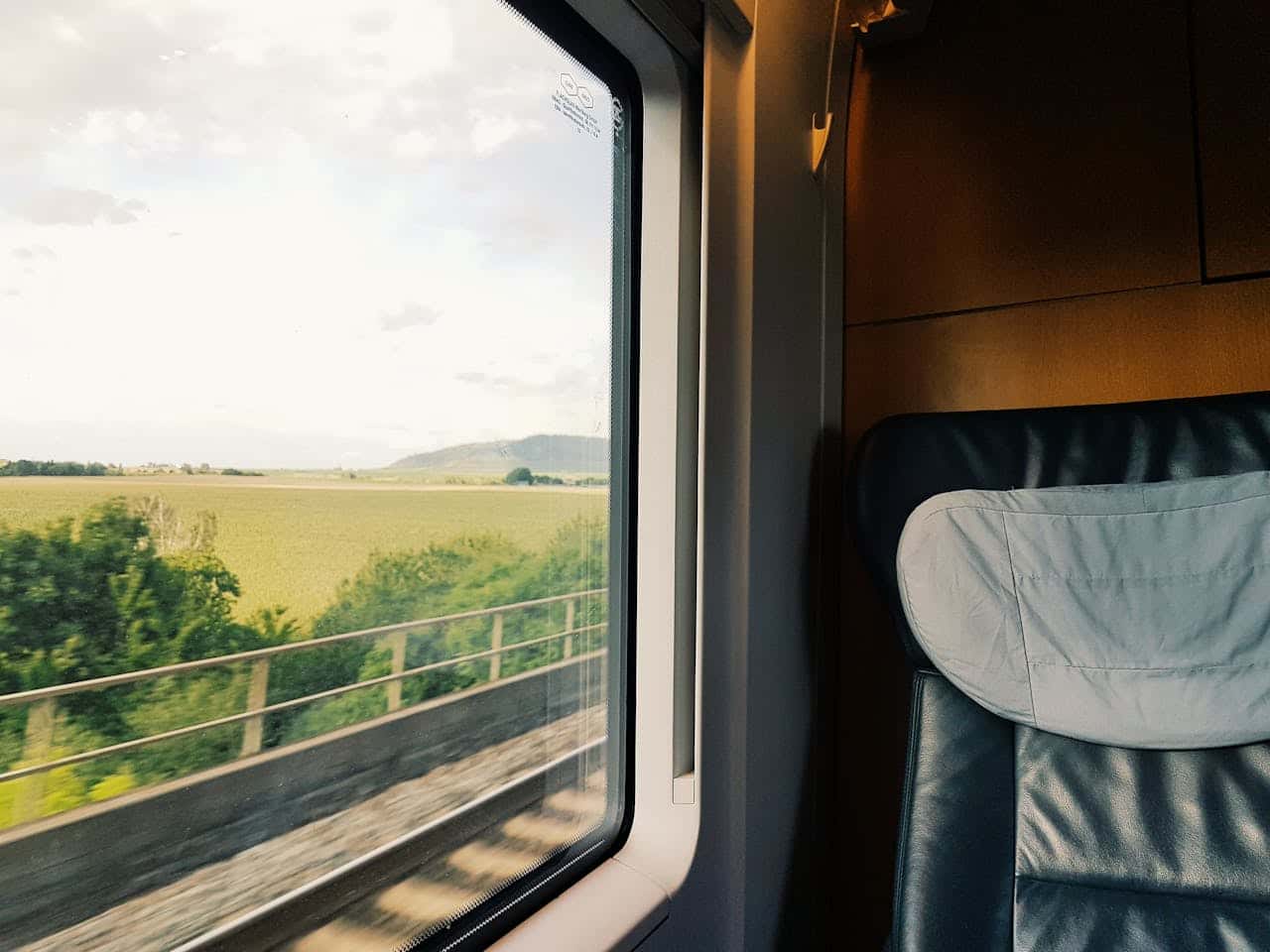 從火車上看出去的風景